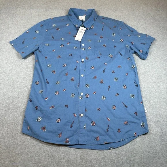 Quiksilver Short Sleeve Shirt Mens L Button Up Blue 4th Of July Patriotic Print - Picture 1 of 7